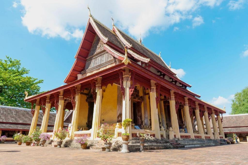 Lao Orchid Hotel Vientiane Exterior photo